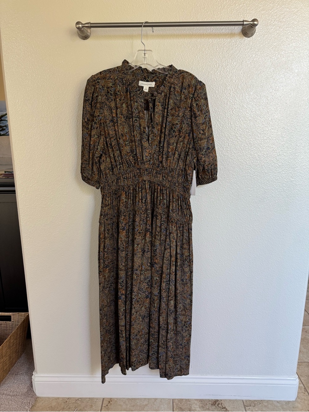 Treasure & Bond Brown Floral Smocked Midi Dress
